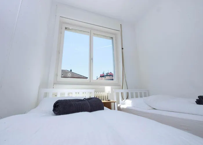 Apartment Gem Steps To Tram Family & Group Zurich