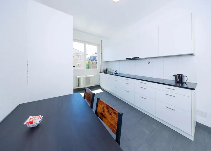 Gem Steps To Tram Family & Group